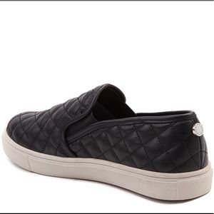 Steve Madden Ecentrcq Slip On